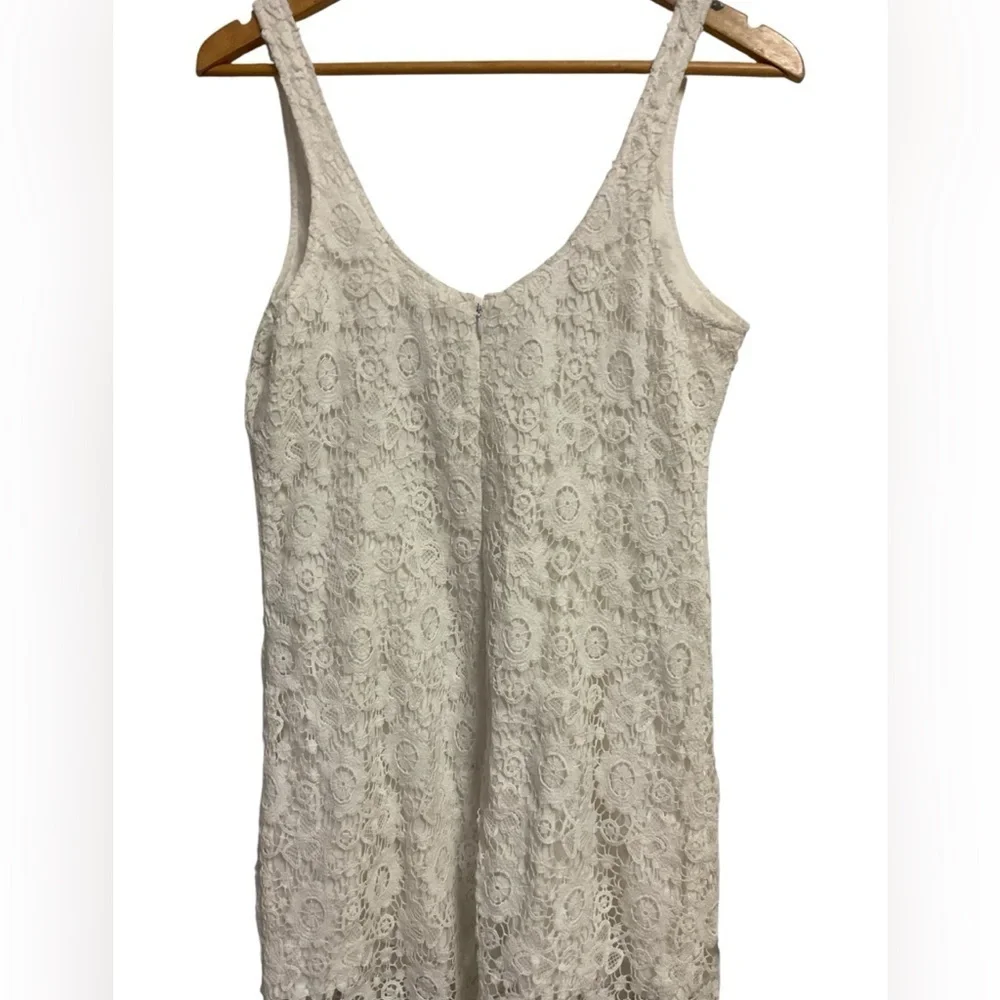 Abercrombie & Fitch White Crochet Lace Top